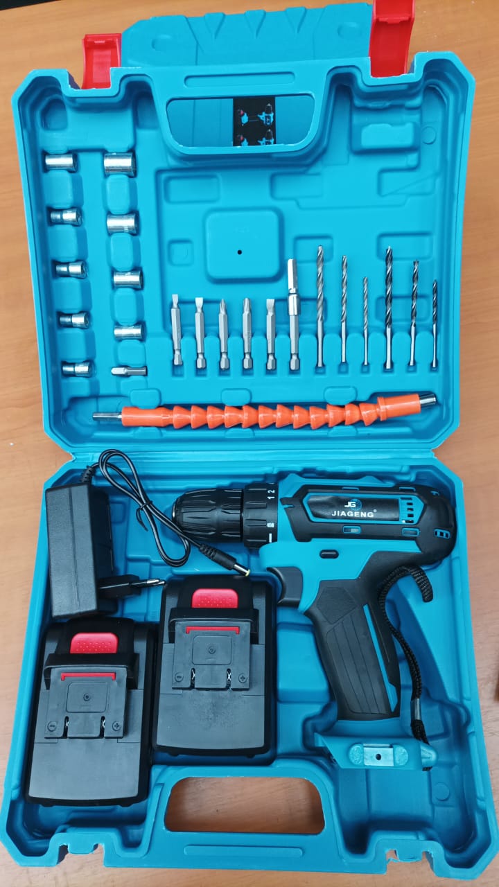 Taladro Inalámbrico con baterías recargables